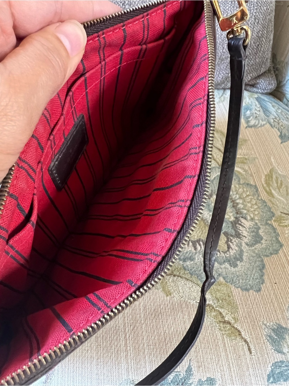 Authentic Neverfull Pouch - Picture 7 of 16